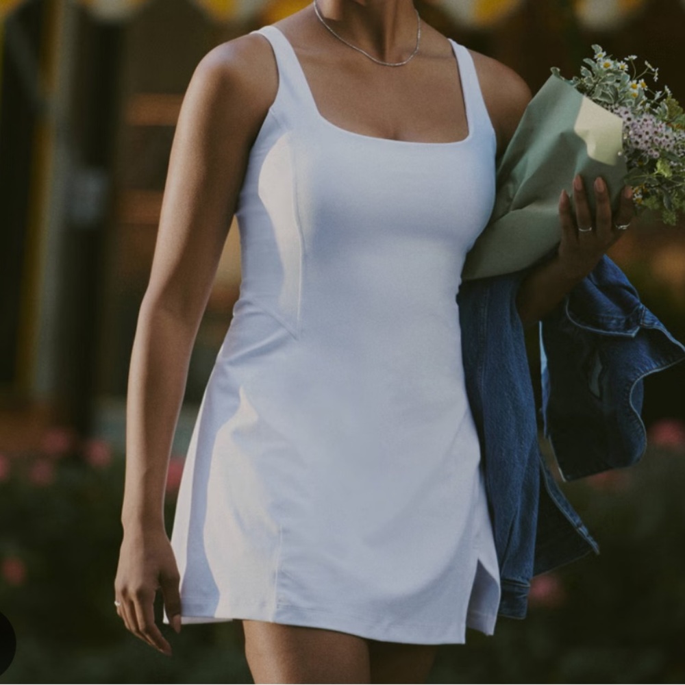 Abercrombie scupltlux  White dress